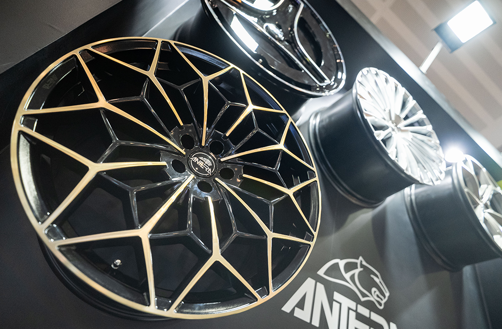 قطع الغيار والمكونات