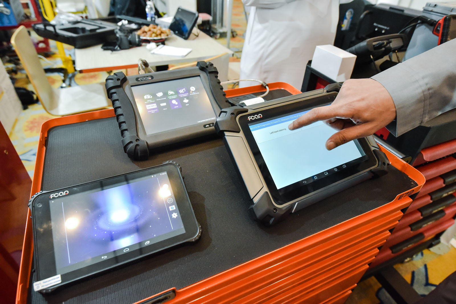 قطع الغيار والمكونات